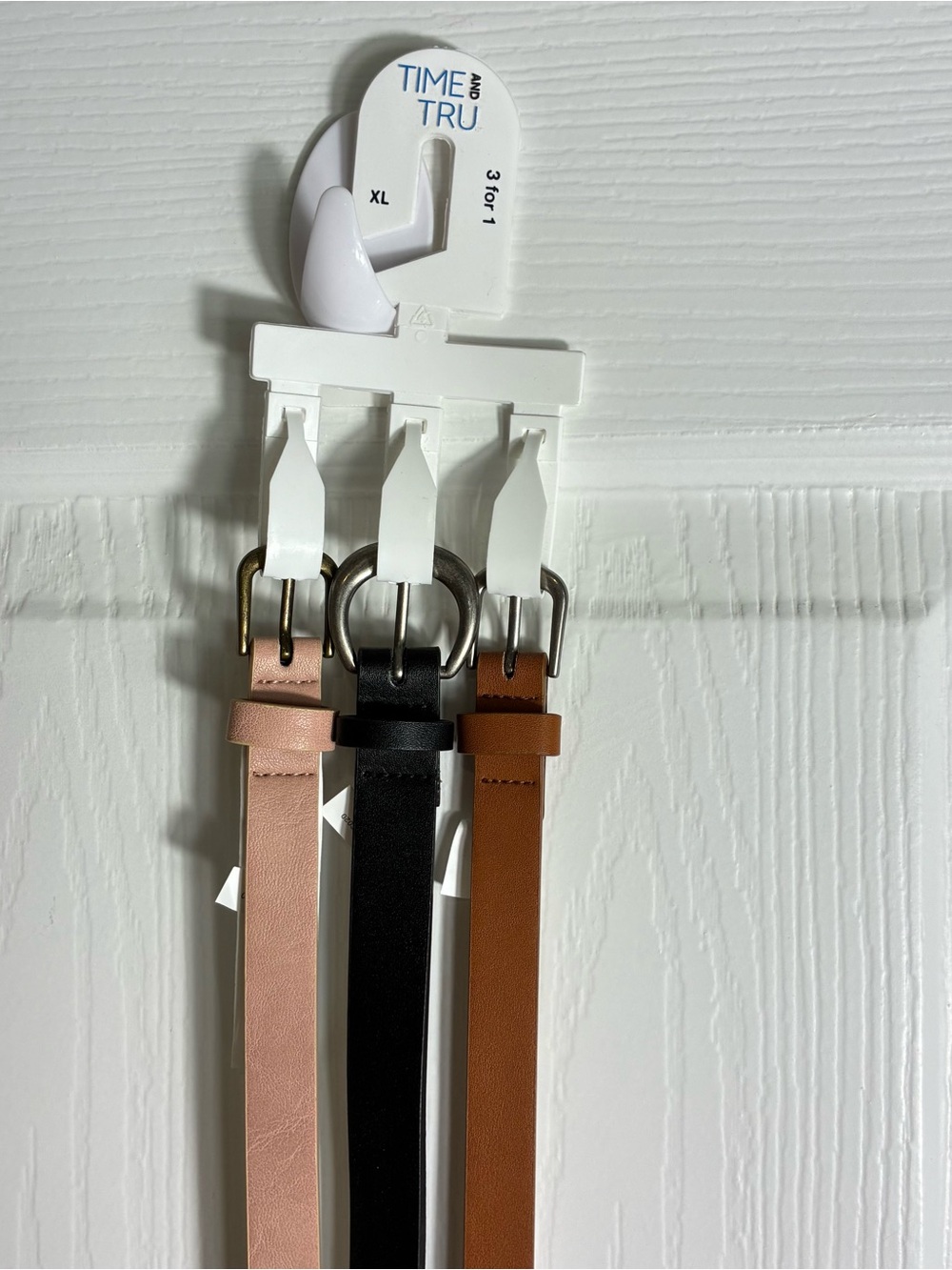Time and Tru Womens  XL Skinny Belt Set in Blush, Black, and Cognac - Picture 2 of 5